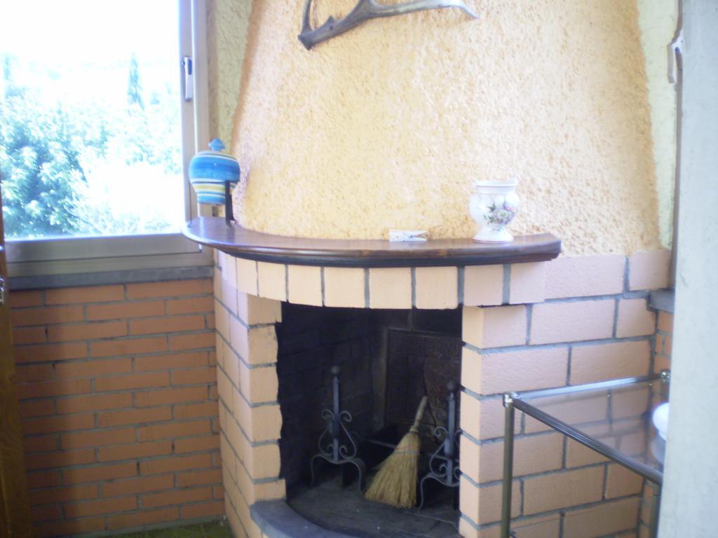 Chiardiluna Pistoia Oda fotoğraf